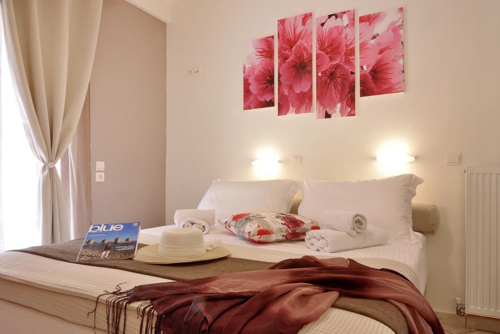 Rolandos Apartments 阿齐欧斯·贡多斯 外观 照片